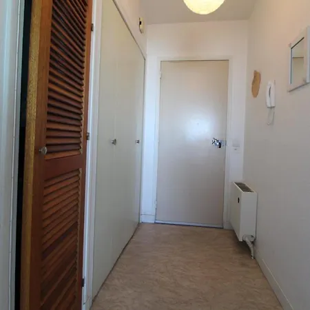 Spacieux Face A La Avec Terrasse Et Animaux Acceptes - Fr-1-494-47 Apartamento